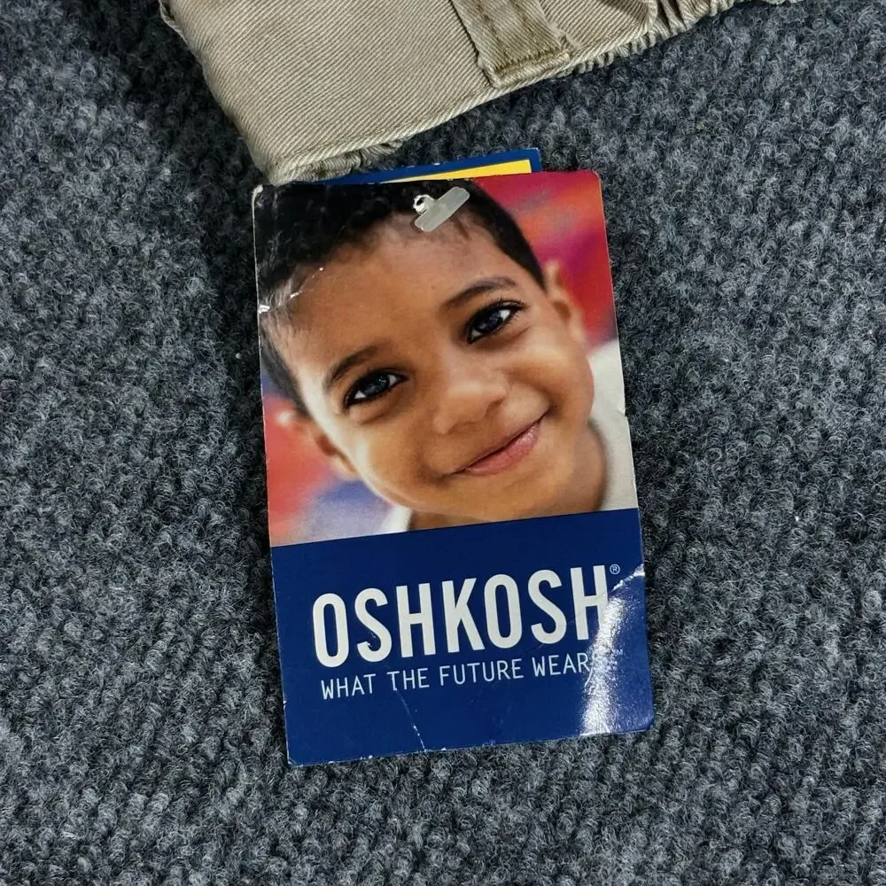 OshKosh B'gosh Shorts Boys 6 Beige Cargo Twill Pigment Dye Elastic Waist
